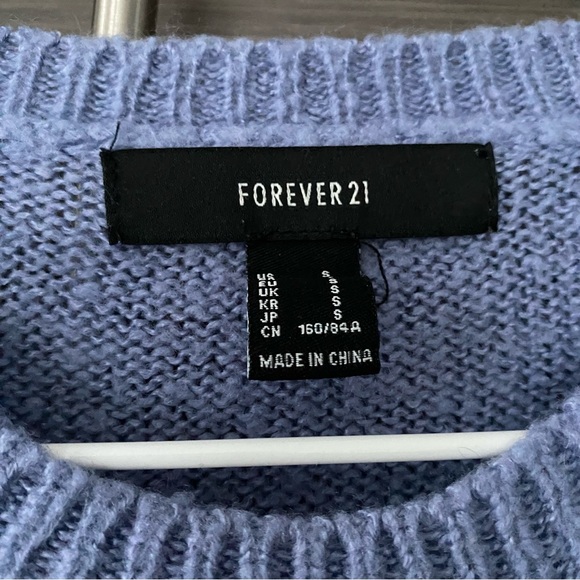 Forever 21 Purple Cropped Sweater - Picture 3 of 3